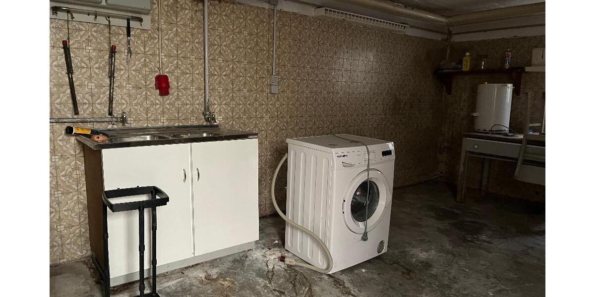 Verschlafenes 2 Familienhaus mit viel Potential in Hilpoltstein OT freut sich auf Verjüngungskur - Zweifamilienhaus Hilpoltstein Hofstetten | Angebot:26222731