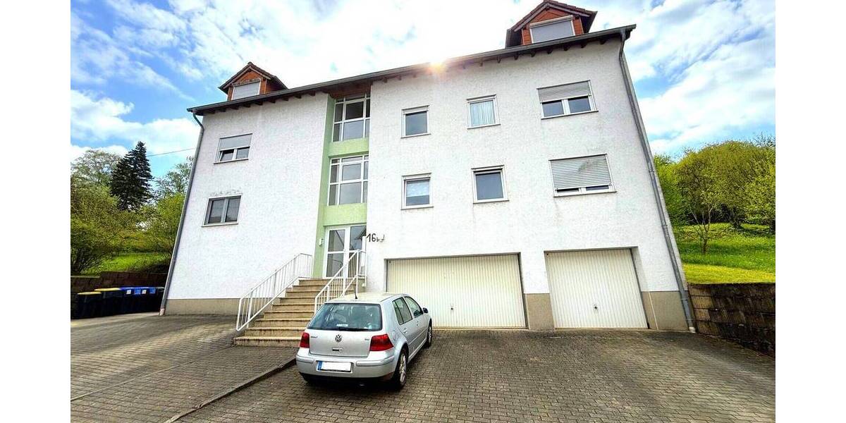 Etagenwohnung Saarbrücken / Brebach-Fechingen Brebach-Fechingen - 3 Zimmer, 92 m&sup2;, 185.000&euro; | Angebot:26515108