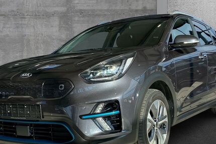 Kia Niro 85.200 km 16.490 &euro; Röhrnbach 94133
