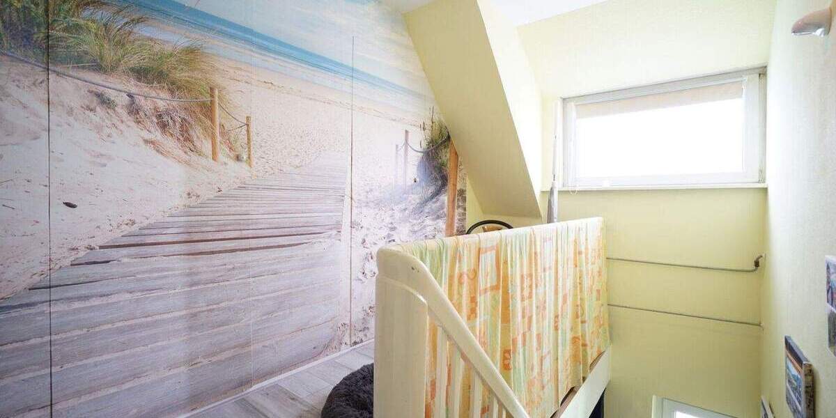 IMMOBILIEN GUMNIOR präsentiert: Einfamilienhaus mit großem Garten in ruhiger Wohnlage von Bad Bentheim 7 zimmer