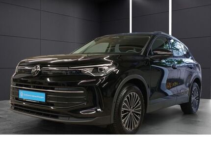 VW Tiguan 11.821 km 38.835 € Bielefeld 33613
