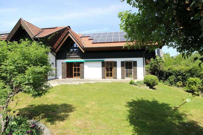 Haus zum Kaufen in Schäftlarn 950.000 € 170.02 m²