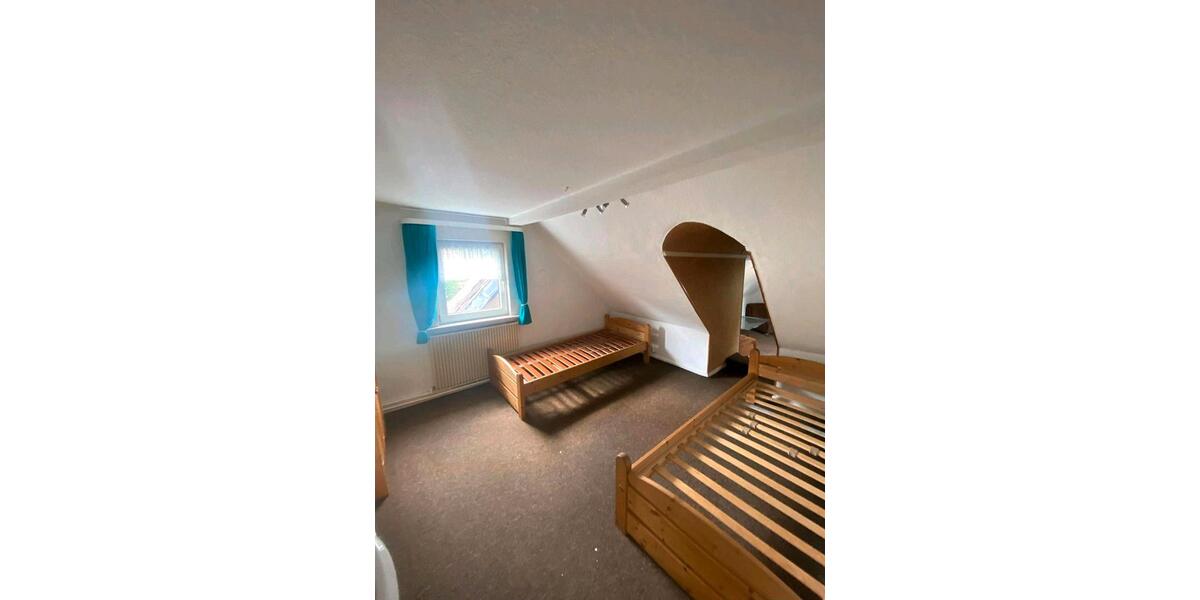 Einfamilienhaus Langelsheim - 10 Zimmer, 300 m&sup2;, 79.000&euro; | Angebot:26942117