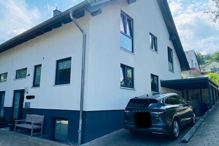 Haus in Höxter zu vermieten komplette Doppelhaushälfte zimmer