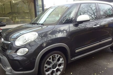 Fiat 500L 74.000 km 7.900 &euro; Berlin 12249