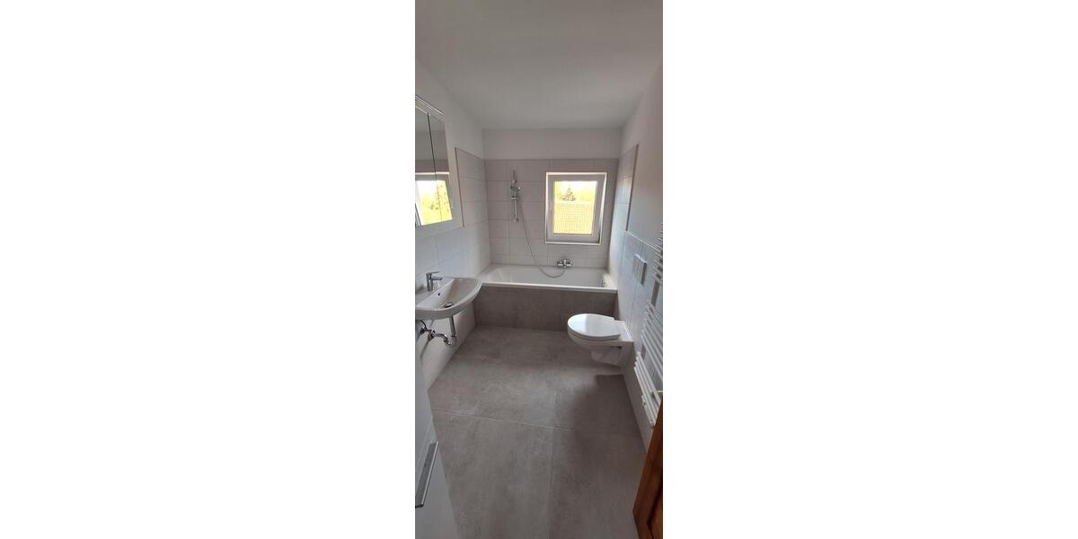 Etagenwohnung Raguhn-Jeßnitz Jeßnitz - 2 Zimmer, 60 m&sup2;, 440&euro; | Angebot:26224408