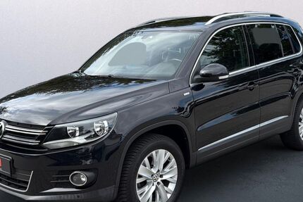 VW Tiguan 50.000 km 18.500 € Niederelbert 56412