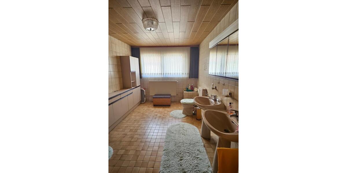 Einfamilienhaus Wallerfangen - 15 Zimmer, 250 m&sup2;, 275.000&euro; | Angebot:26888785