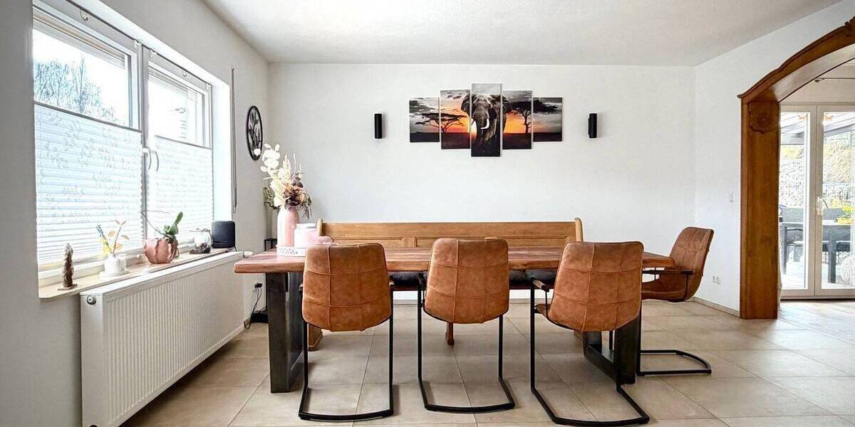 Einfamilienhaus Ehlenz - 5 Zimmer, 255 m&sup2;, 395.000&euro; | Angebot:26318223