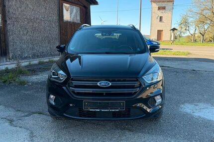 Ford Kuga 108.000 km 13.999 &euro; Gussenstadt 89547