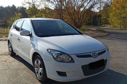 Hyundai i30 145.000 km 3.600 &euro; Luckenwalde 14943