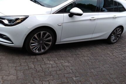 Opel Astra 97.000 km 14.000 &euro; Kirchen 57548