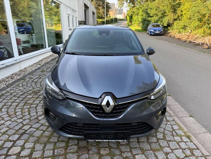 Clio