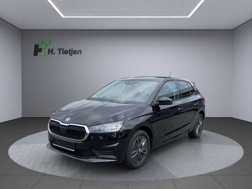 Skoda Fabia 13.500 km 20.590 € Stade- Wiepenkathen 21684