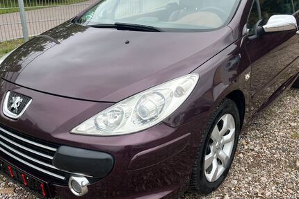 Peugeot 307 173.869 km 2.499 &euro; Delitzsch 04509