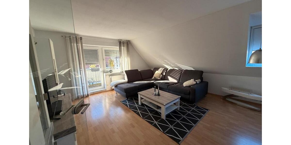 Dachgeschoßwohnung Rheine - 4 Zimmer, 100 m&sup2;, 750&euro; | Angebot:25741396