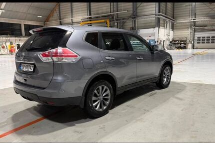 Nissan X-Trail 214.000 km 10.500 &euro; Wissen 57537