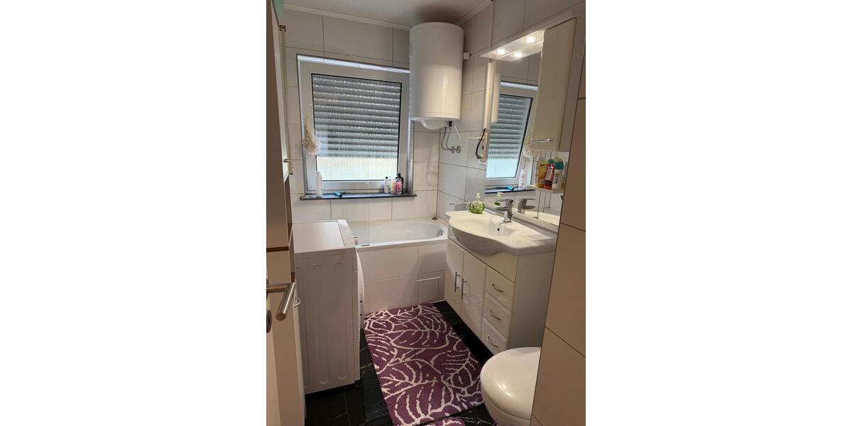 Erdgeschoßwohnung Mengen - 3 Zimmer, 70 m&sup2;, 165.000&euro; | Angebot:27096365