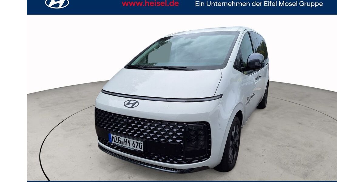 Hyundai STARIA 5.000 km 52.760 &euro; Merzig 66663