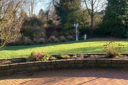 Helle, großzügige Erdgeschosswohnung mit Garten 3 zimmer