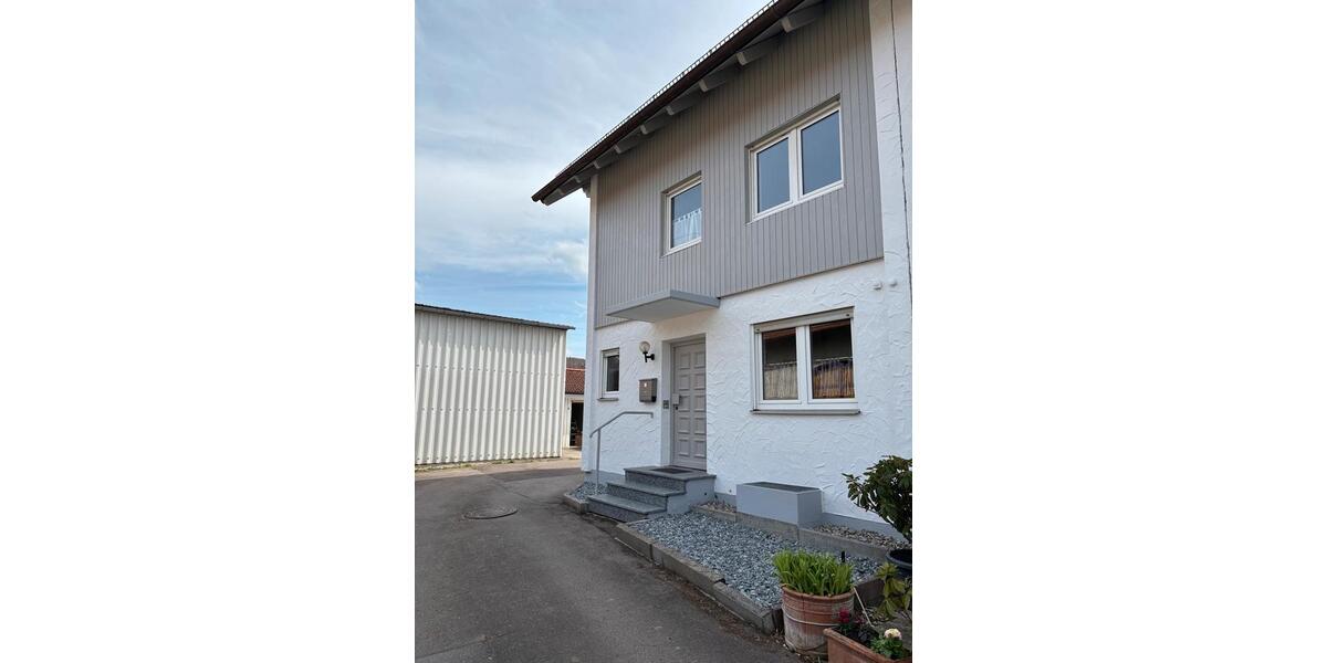 Reihenhaus Stetten - 6 Zimmer, 136 m&sup2;, 398.000&euro; | Angebot:26053191
