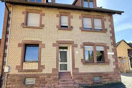 Haus zum Kaufen in Tauberbischofsheim 260.000 € 190 m² 7 zimmer