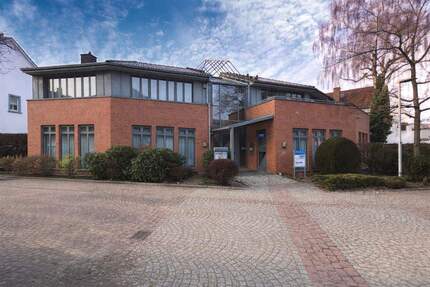 Gewerbeobjekt Ahrensburg - 9 Zimmer, 350 m&sup2;, 1.260.000&euro; | Angebot:25427580