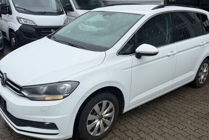 VW Touran 380.000 km 11.900 &euro; Flensburg 24941