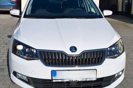 Skoda Fabia 86.400 km 12.300 &euro; Pottenstein 91278