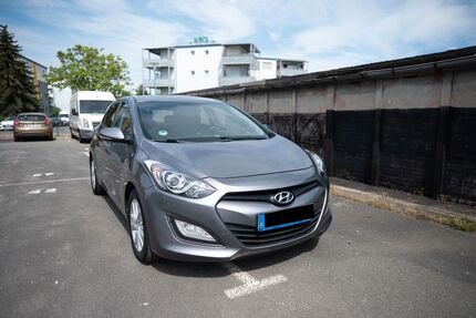 Hyundai i30 220.000 km 5.500 &euro; Weißenfels 06667