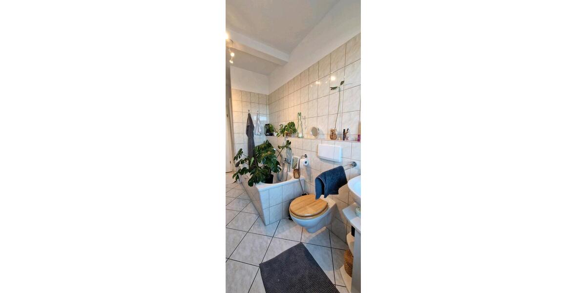 Etagenwohnung Gerstungen - 3.5 Zimmer, 73 m&sup2;, 940&euro; | Angebot:26394972