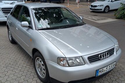 Audi A3 91.100 km 4.400 &euro; Mannheim 68159