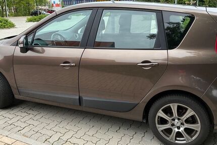 Renault Grand Scenic 180.000 km 3.400 &euro; Hambergen 27729