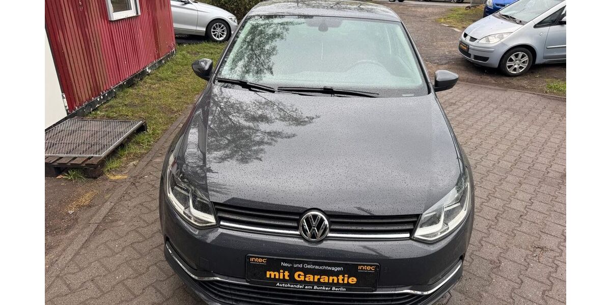 VW Polo 121.619 km 6.599 &euro; Berlin 13435