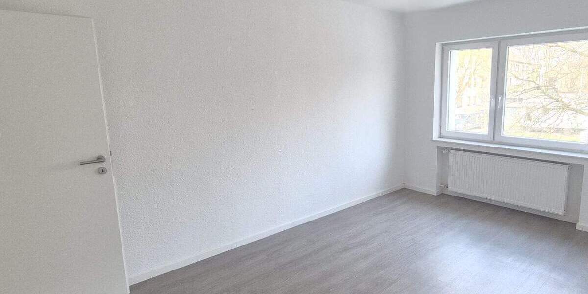 Etagenwohnung Bonn Pennenfeld - 2 Zimmer, 65 m&sup2;, 673&euro; | Angebot:24989836