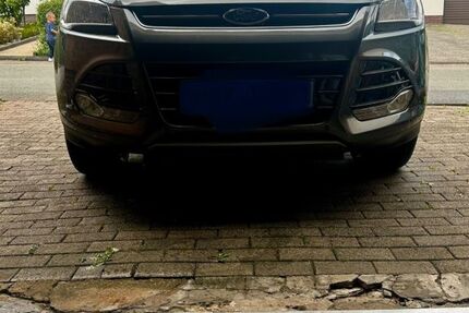 Ford Kuga 184.000 km 9.700 &euro; Korbach 34497