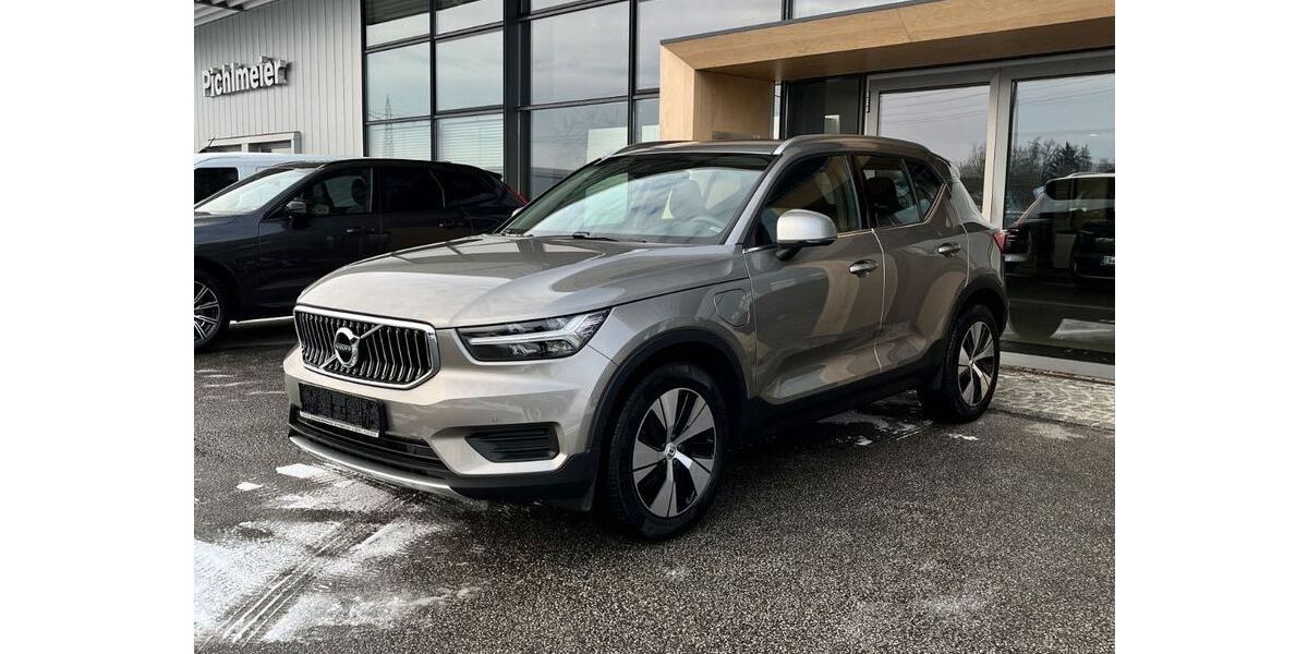 Volvo XC40 49.545 km 29.500 &euro; Kirchdorf/Inn 84375