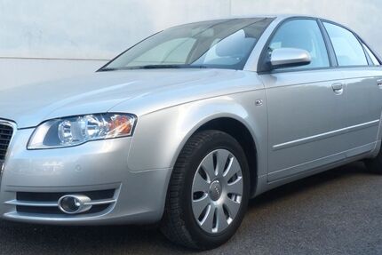 Audi A4 33.000 km 8.950 &euro; Neu-Ulm 89231