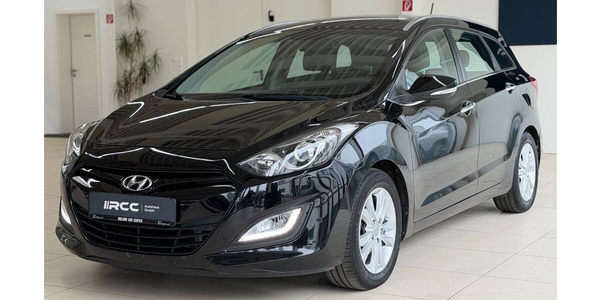 Hyundai i30 241.598 km 5.940 &euro; Stuhr 28816