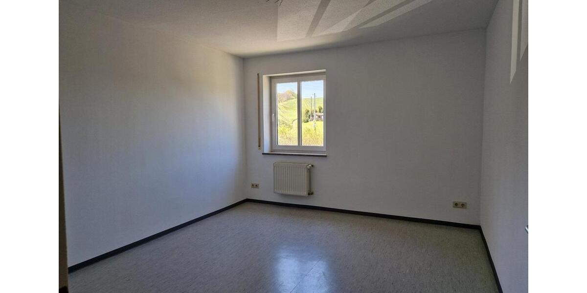 Etagenwohnung Gera Lusan - 3 Zimmer, 69 m&sup2;, 445&euro; | Angebot:26409404