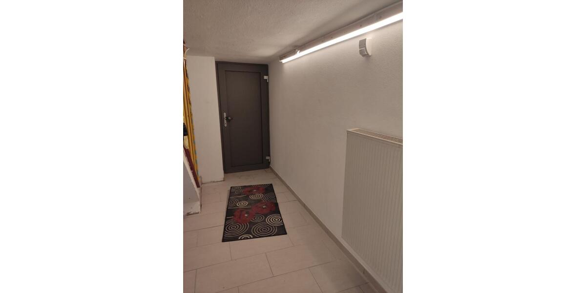 Einfamilienhaus Blindheim - 6 Zimmer, 105 m&sup2;, 1.500&euro; | Angebot:25175102