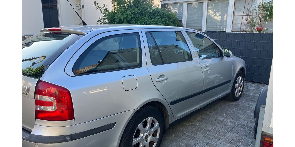 Skoda Octavia 278.000 km 2.400 &euro; Karlstein 63791
