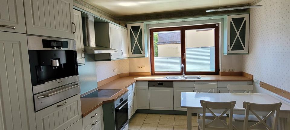 Etagenwohnung Weilburg - 4 Zimmer, 132 m&sup2;, 336.000&euro; | Angebot:26995896