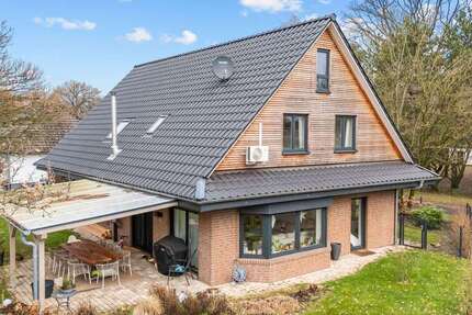 Haus zum Kaufen in Wietze 539.000 € 205 m² 8 zimmer