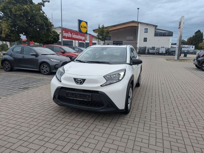 Aygo (X)