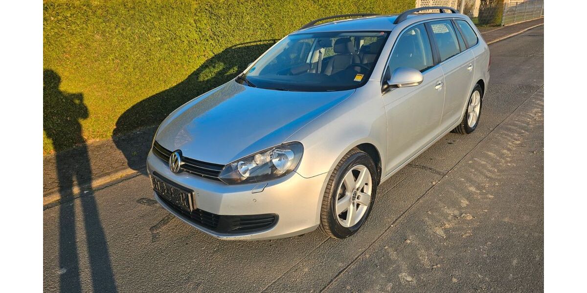 VW Golf 205.000 km 2.600 &euro; Lautert 56355