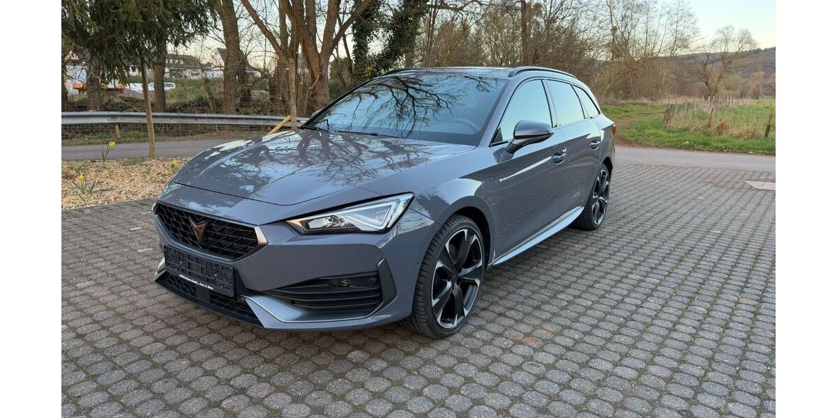 Cupra Leon 84.000 km 21.500 &euro; Großbardorf 97633