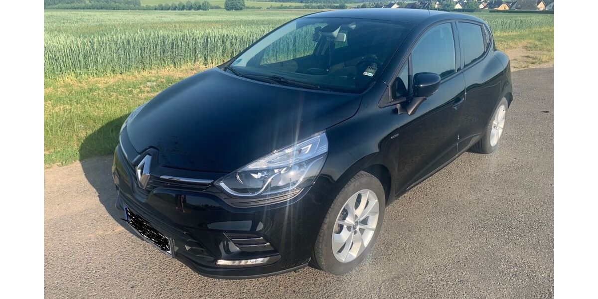 Renault Clio 53.895 km 8.900 &euro; Lonnig 56295