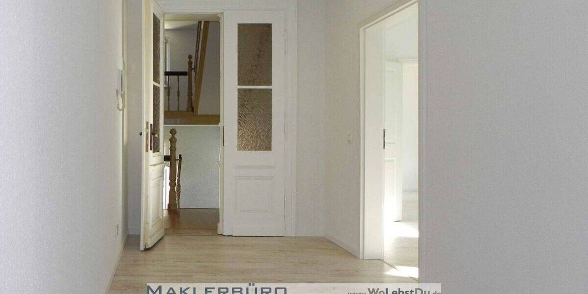 Etagenwohnung Greiz - 2 Zimmer, 70 m&sup2;, 355&euro; | Angebot:24822298