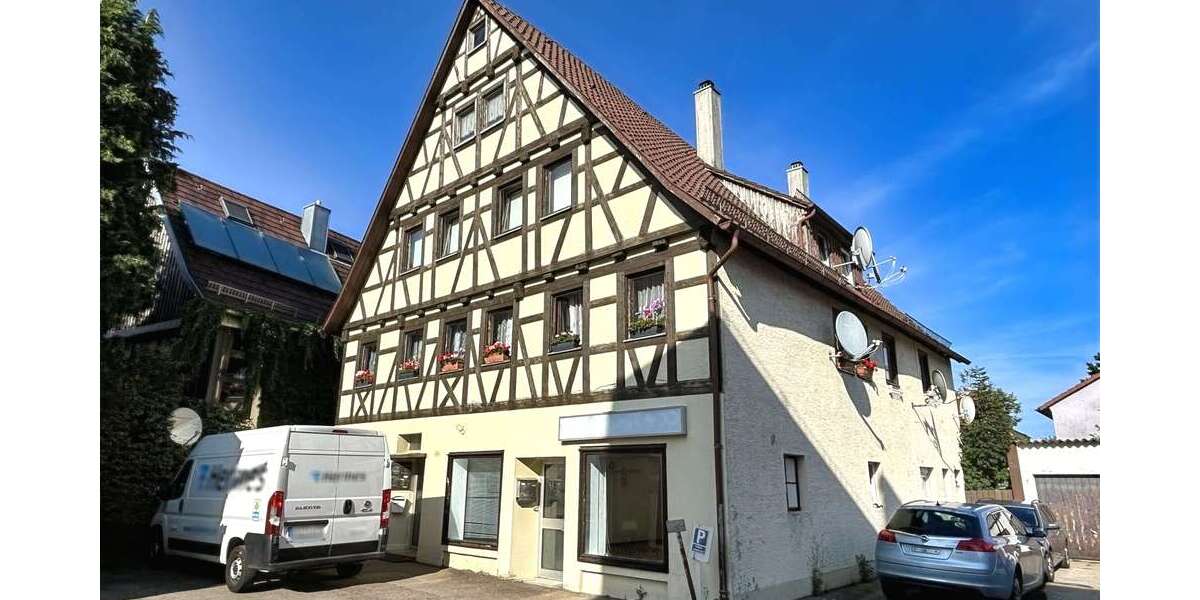 Haus zum Kaufen in Welzheim 290.000 € 210 m² 11 zimmer